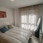 Apartamento Hospital Los Prados Parking Gratuito
